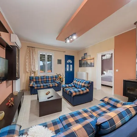 Vangel House Case de vacanță